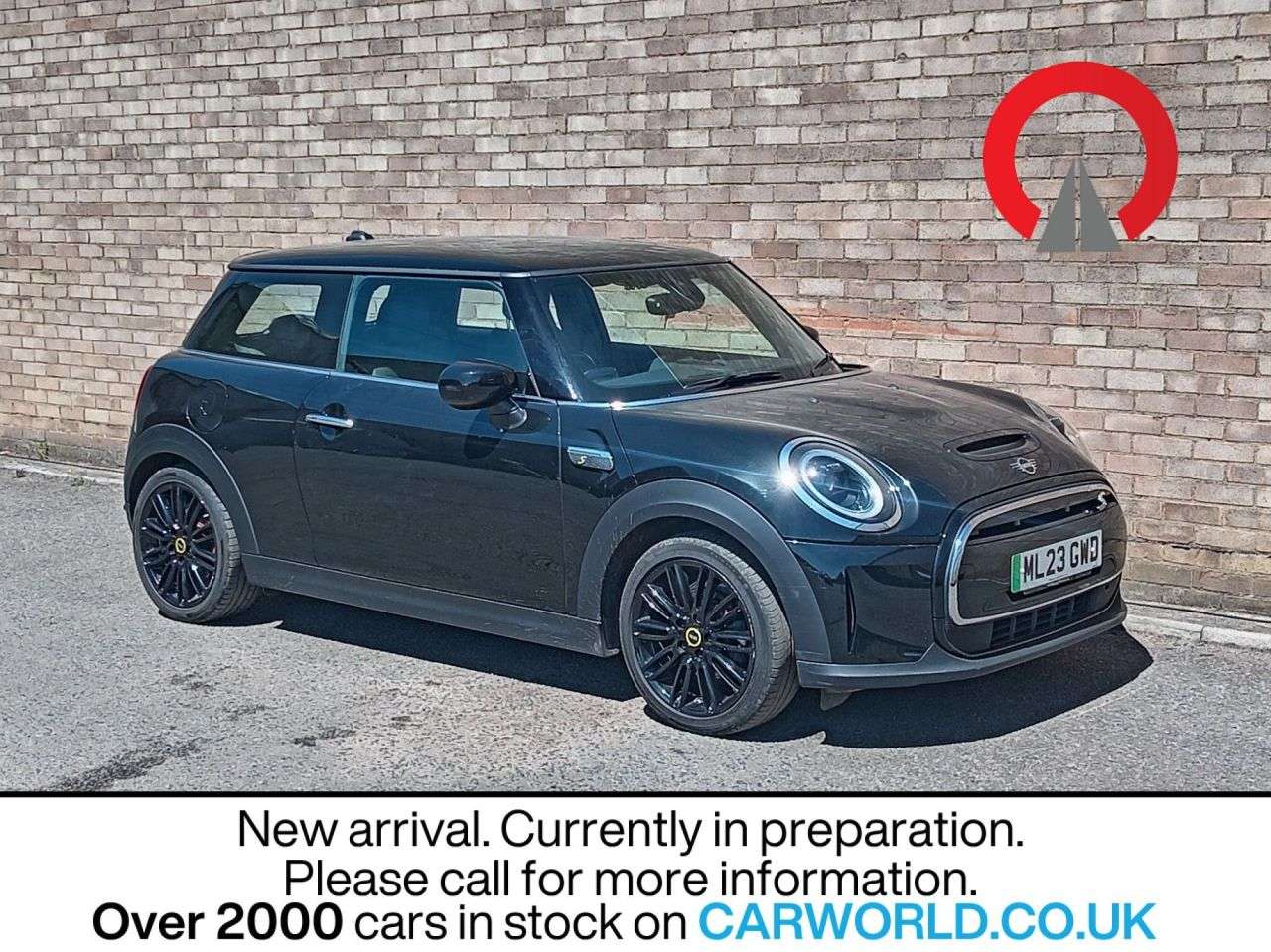 A 2023 MINI ELECTRIC HATCH Cooper SE 32.6kWh Level 2 Hatchback 3dr Electric Auto (184 ps) A 2023 MINI ELECTRIC HATCH Cooper SE 32.6kWh Level 2 Hatchback 3dr Electric Auto (184 ps)