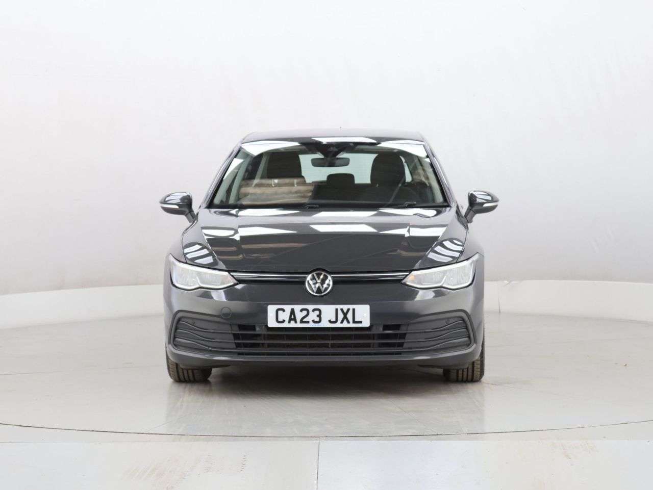 A 2023 VOLKSWAGEN GOLF 1.5 eTSI MHEV Life Hatchback 5dr Petrol Hybrid DSG Euro 6 (s/s) (150 ps) A 2023 VOLKSWAGEN GOLF 1.5 eTSI MHEV Life Hatchback 5dr Petrol Hybrid DSG Euro 6 (s/s) (150 ps)