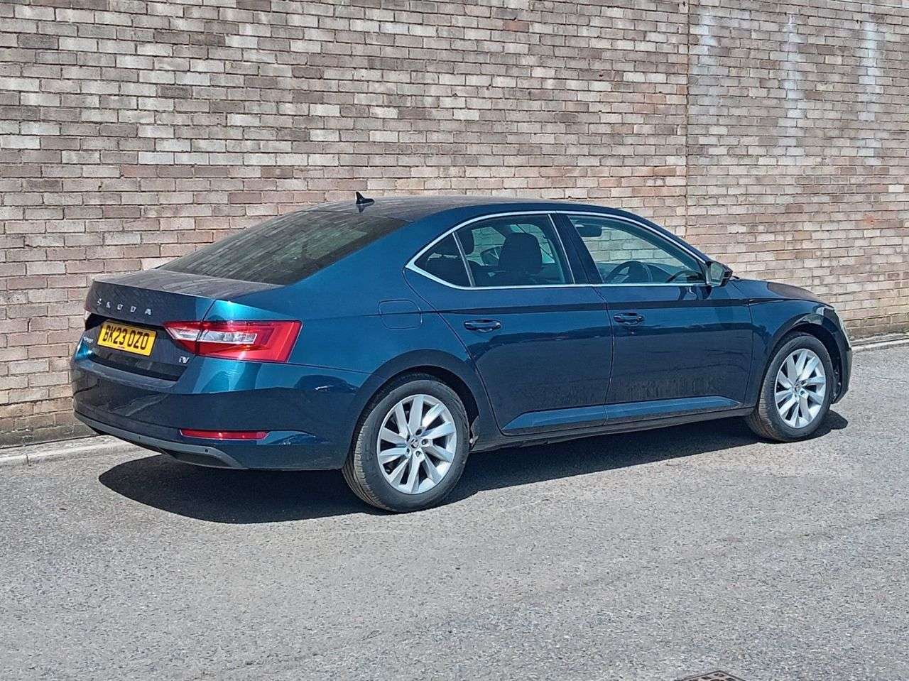 A 2023 SKODA SUPERB 1.4 TSI iV 13kWh SE Technology Hatchback 5dr Petrol Plug-in Hybrid DSG Euro A 2023 SKODA SUPERB 1.4 TSI iV 13kWh SE Technology Hatchback 5dr Petrol Plug-in Hybrid DSG Euro