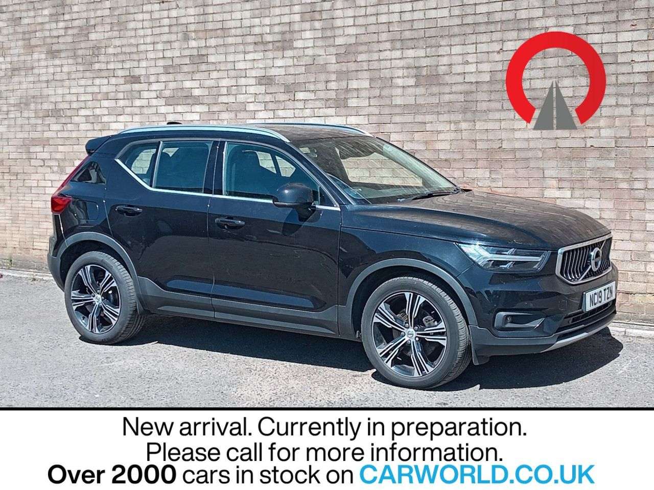 A 2019 VOLVO XC40 2.0 D4 Inscription Pro SUV 5dr Diesel Auto AWD Euro 6 (s/s) (190 ps) A 2019 VOLVO XC40 2.0 D4 Inscription Pro SUV 5dr Diesel Auto AWD Euro 6 (s/s) (190 ps)