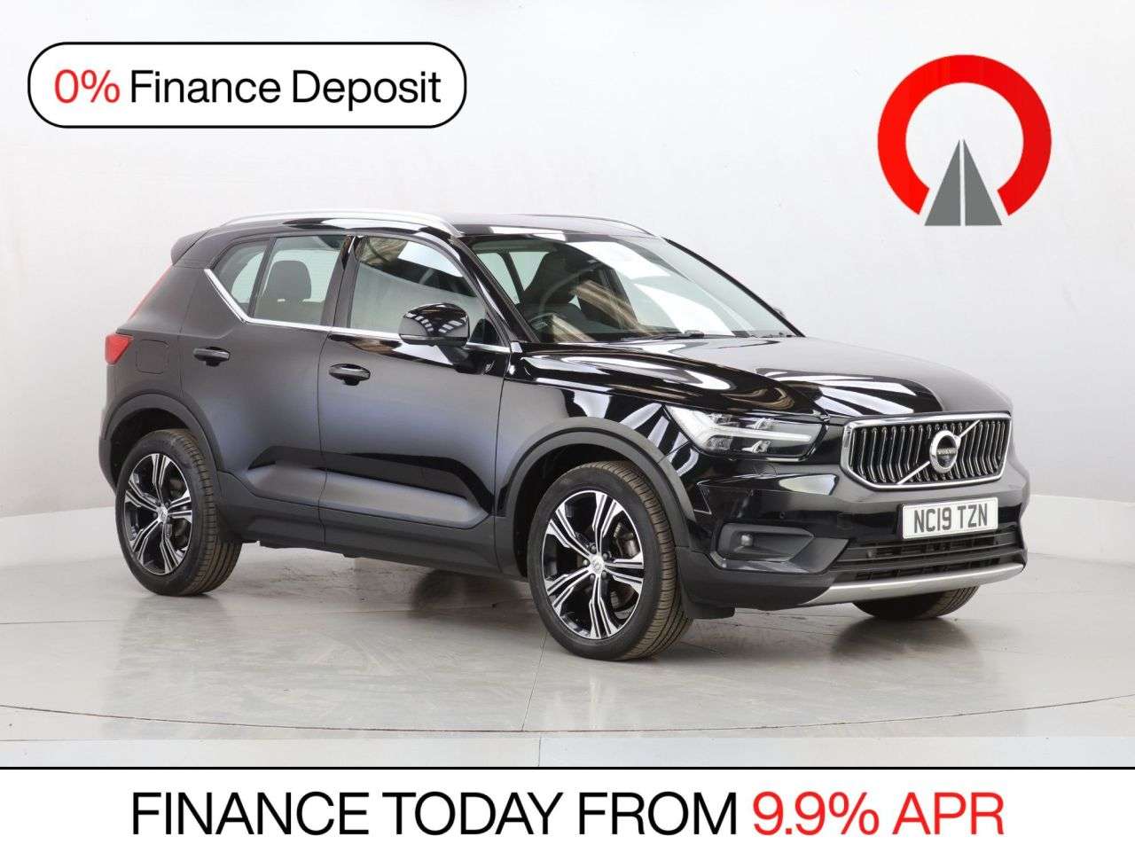 A 2019 VOLVO XC40 2.0 D4 Inscription Pro SUV 5dr Diesel Auto AWD Euro 6 (s/s) (190 ps) A 2019 VOLVO XC40 2.0 D4 Inscription Pro SUV 5dr Diesel Auto AWD Euro 6 (s/s) (190 ps)