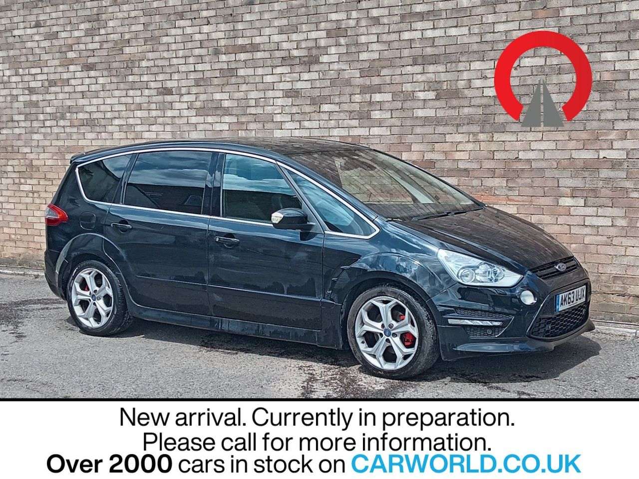 A 2013 FORD S-MAX 2.0 TDCi Titanium X Sport MPV 5dr Diesel Manual Euro 5 (163 ps) A 2013 FORD S-MAX 2.0 TDCi Titanium X Sport MPV 5dr Diesel Manual Euro 5 (163 ps)