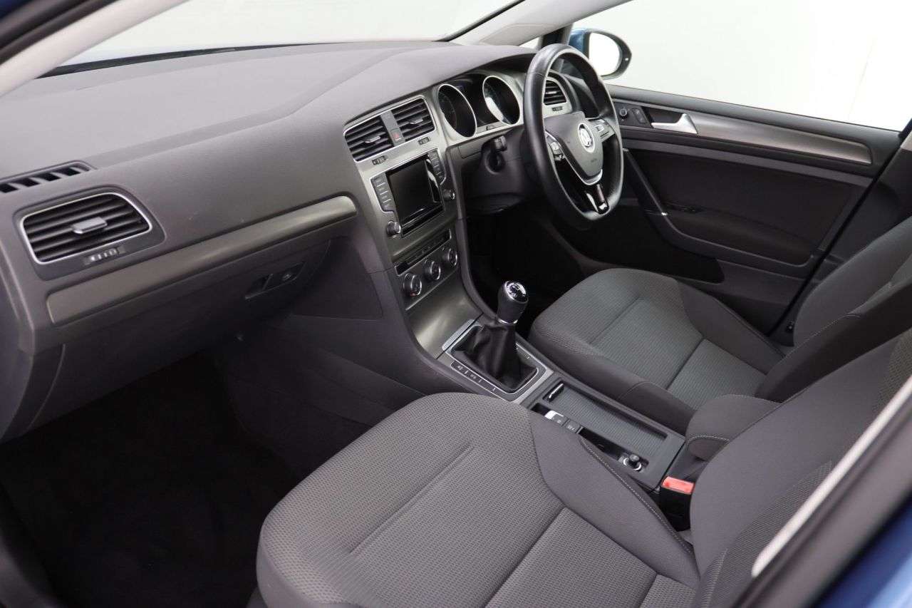 2013 VOLKSWAGEN GOLF 2013 VOLKSWAGEN GOLF