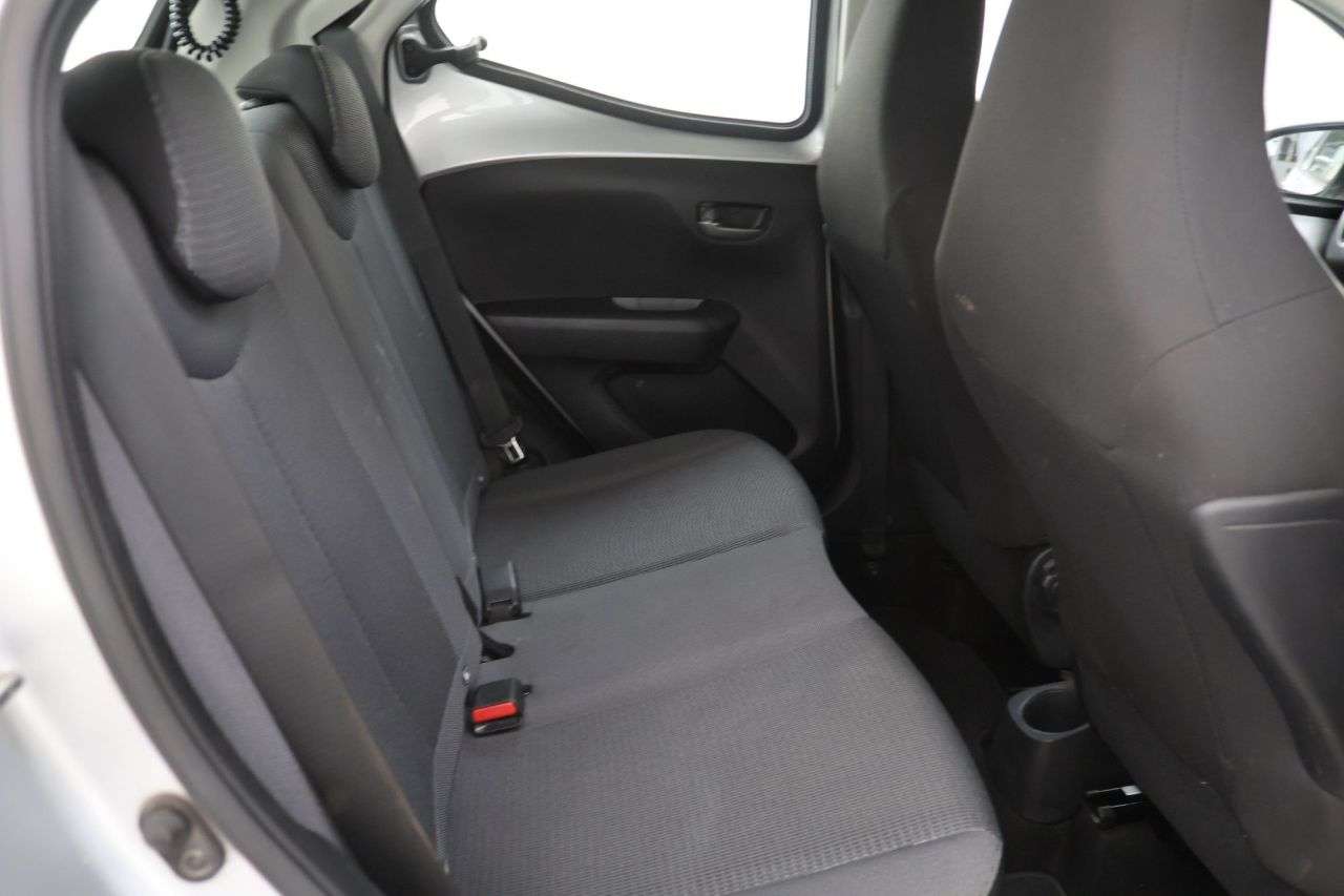 2021 TOYOTA AYGO 2021 TOYOTA AYGO