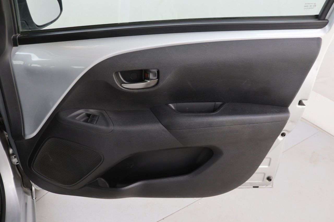 2021 TOYOTA AYGO 2021 TOYOTA AYGO
