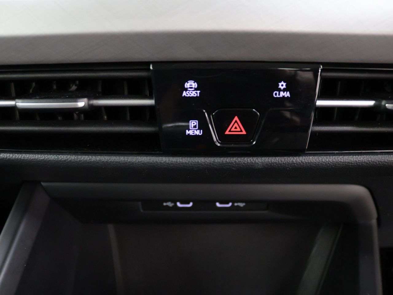 2022 VOLKSWAGEN GOLF 2022 VOLKSWAGEN GOLF