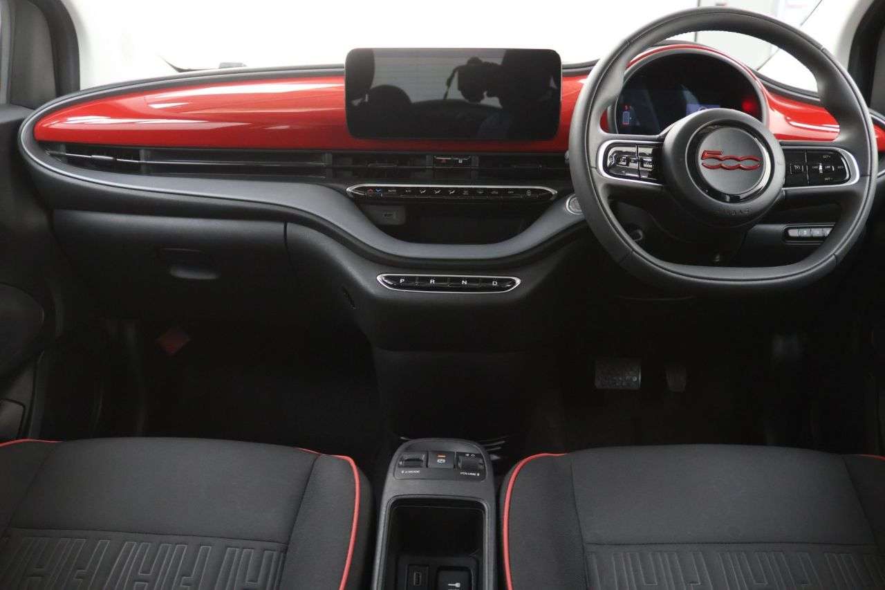 2023 FIAT 500E 2023 FIAT 500E