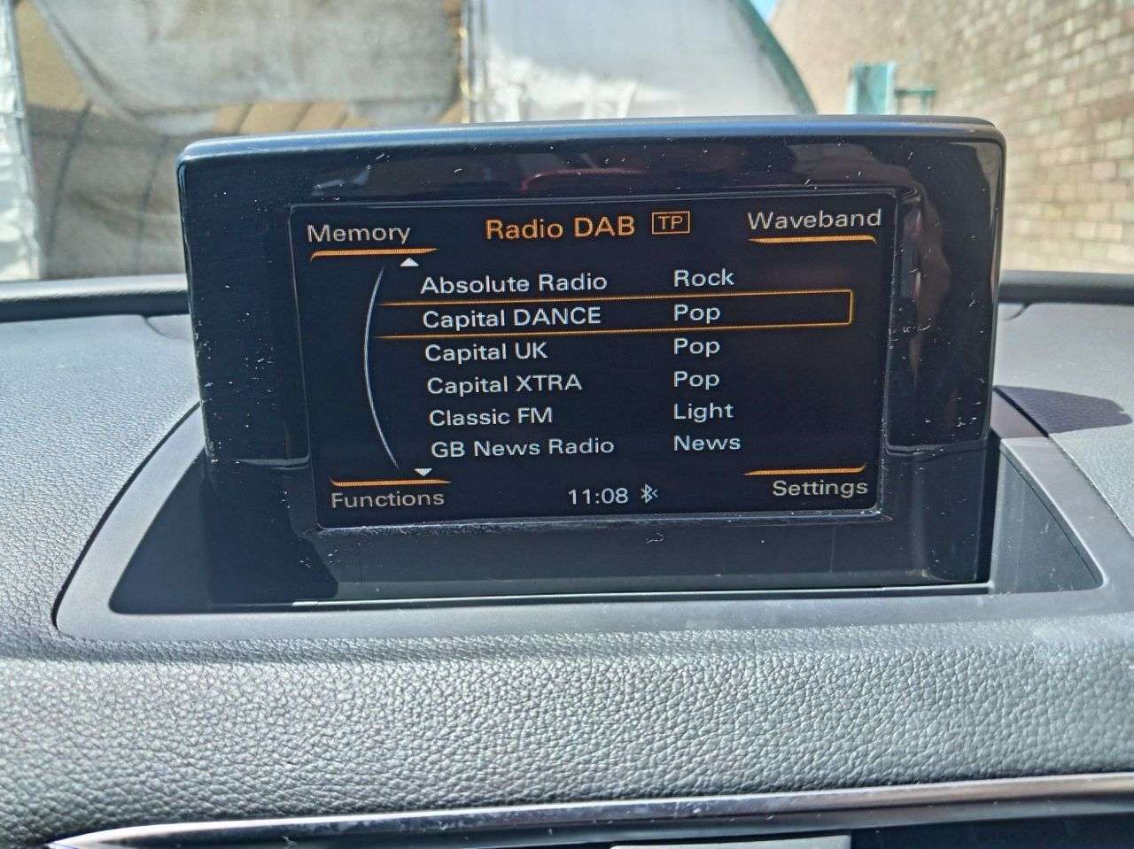A 2018 AUDI Q3 2.0 TDI S line Edition SUV 5dr Diesel S Tronic quattro Euro 6 (s/s) (150 ps A 2018 AUDI Q3 2.0 TDI S line Edition SUV 5dr Diesel S Tronic quattro Euro 6 (s/s) (150 ps
