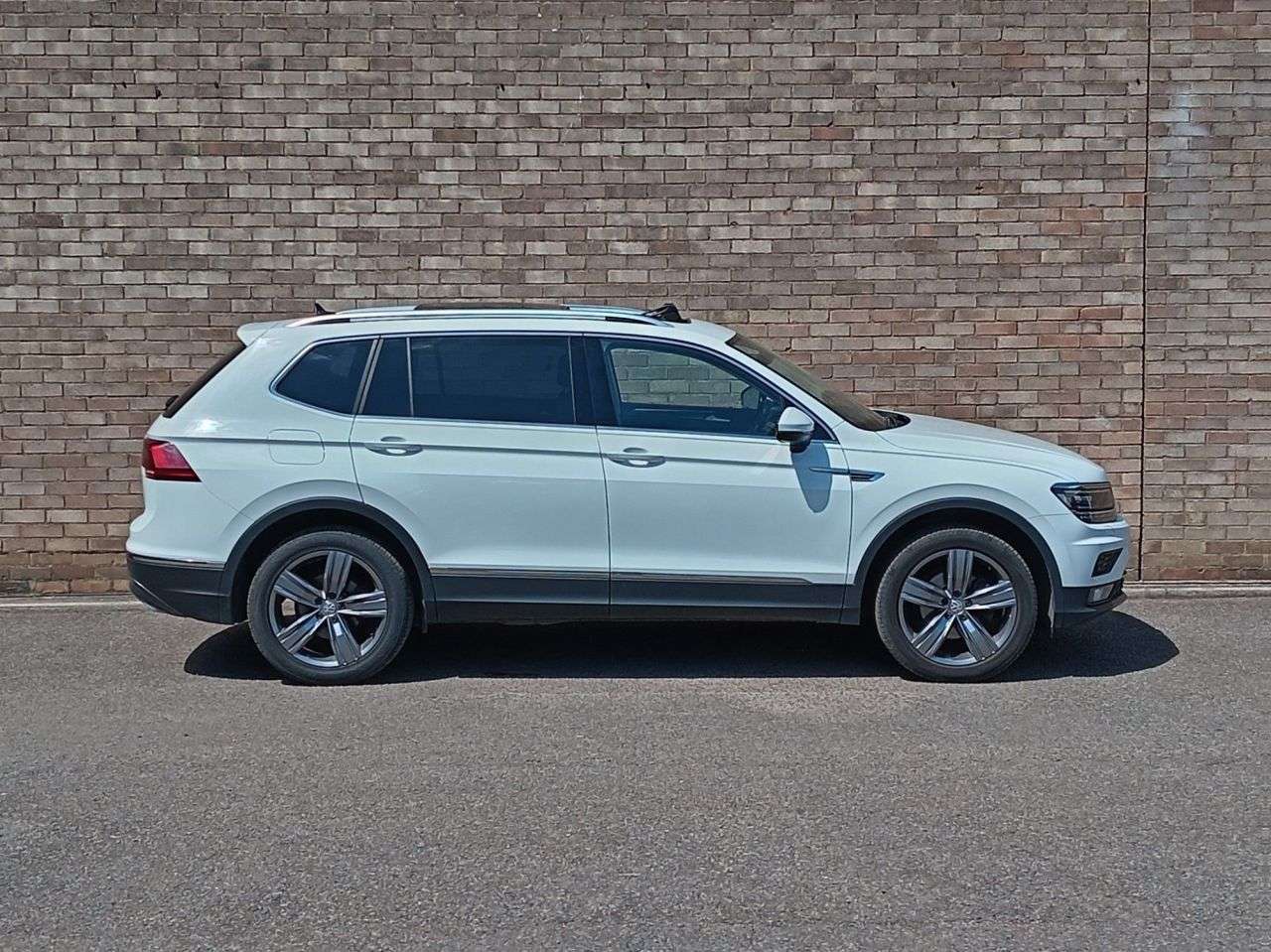 2021 VOLKSWAGEN TIGUAN ALLSPACE 2021 VOLKSWAGEN TIGUAN ALLSPACE