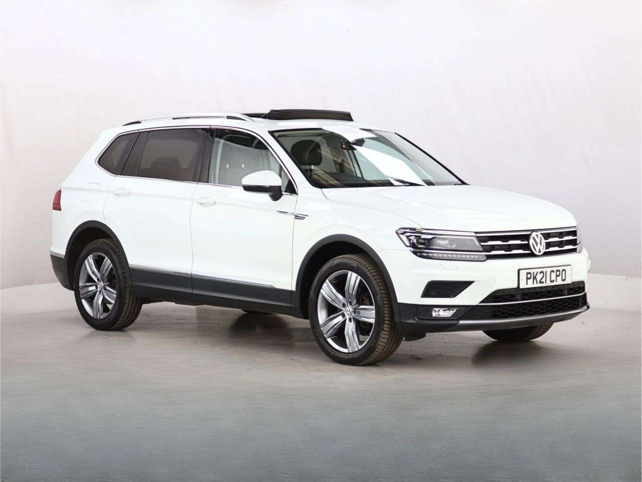 A 2021 VOLKSWAGEN TIGUAN ALLSPACE 1.5 TSI EVO SEL SUV 5dr Petrol DSG Euro 6 (s/s) (150 ps) A 2021 VOLKSWAGEN TIGUAN ALLSPACE 1.5 TSI EVO SEL SUV 5dr Petrol DSG Euro 6 (s/s) (150 ps)