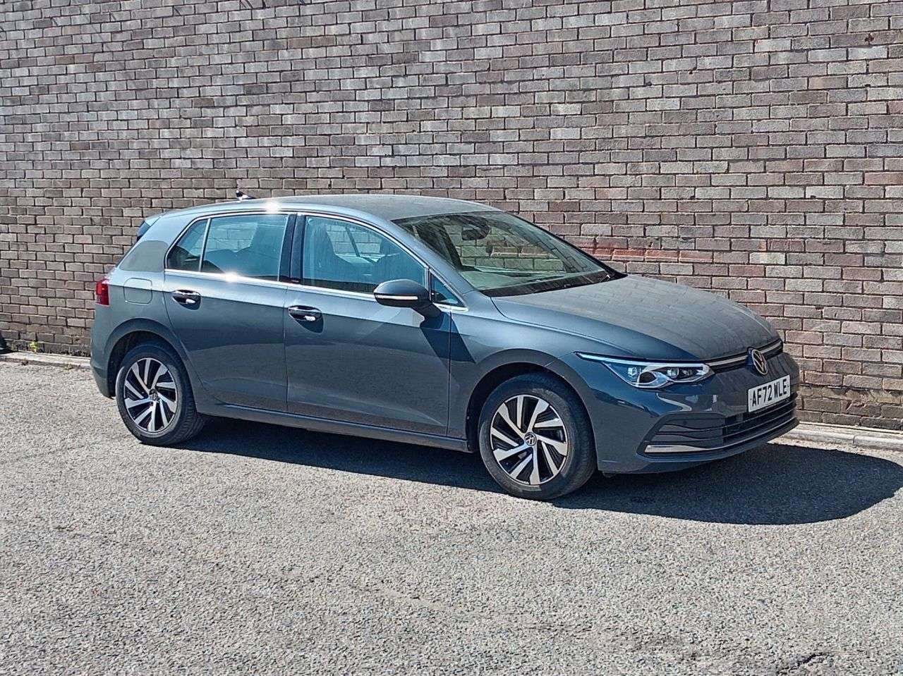 A 2022 VOLKSWAGEN GOLF 1.4 TSI 13kWh Style Hatchback 5dr Petrol Plug-in Hybrid DSG Euro 6 (s/s) (2 A 2022 VOLKSWAGEN GOLF 1.4 TSI 13kWh Style Hatchback 5dr Petrol Plug-in Hybrid DSG Euro 6 (s/s) (2