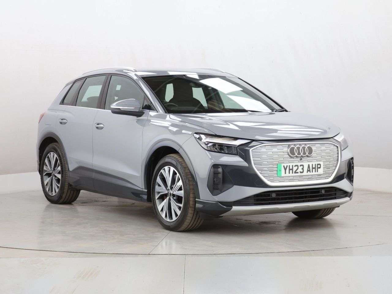 A 2023 AUDI Q4 E-TRON 40 Sport SUV 5dr Electric Auto 82kWh (204 ps) A 2023 AUDI Q4 E-TRON 40 Sport SUV 5dr Electric Auto 82kWh (204 ps)