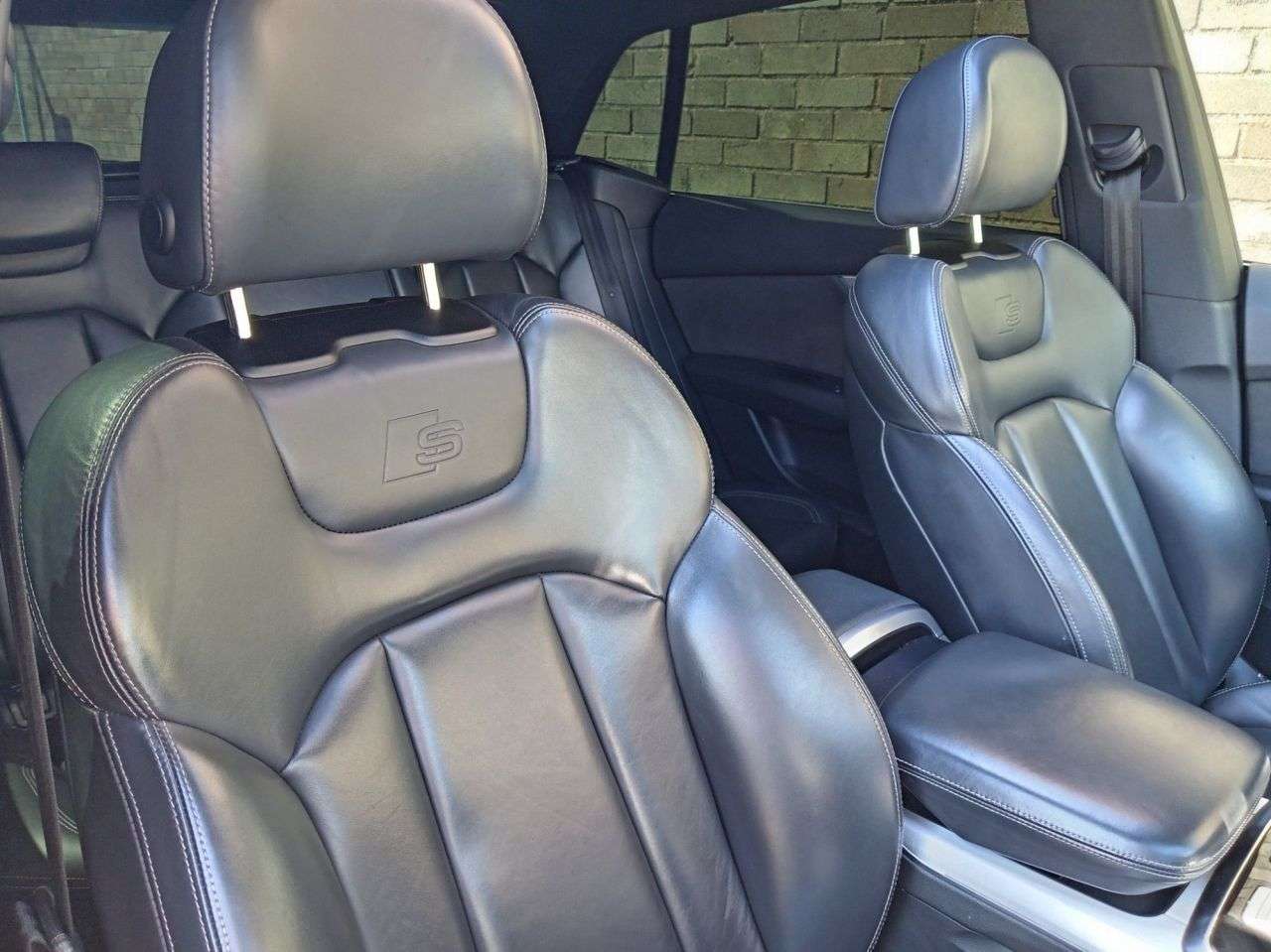 2019 AUDI Q8 2019 AUDI Q8