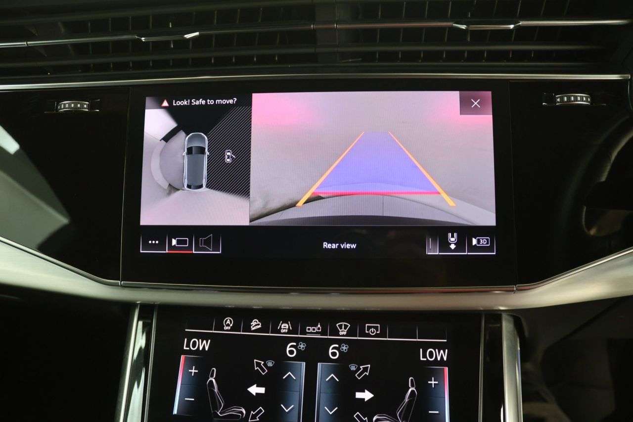 2019 AUDI Q8 2019 AUDI Q8