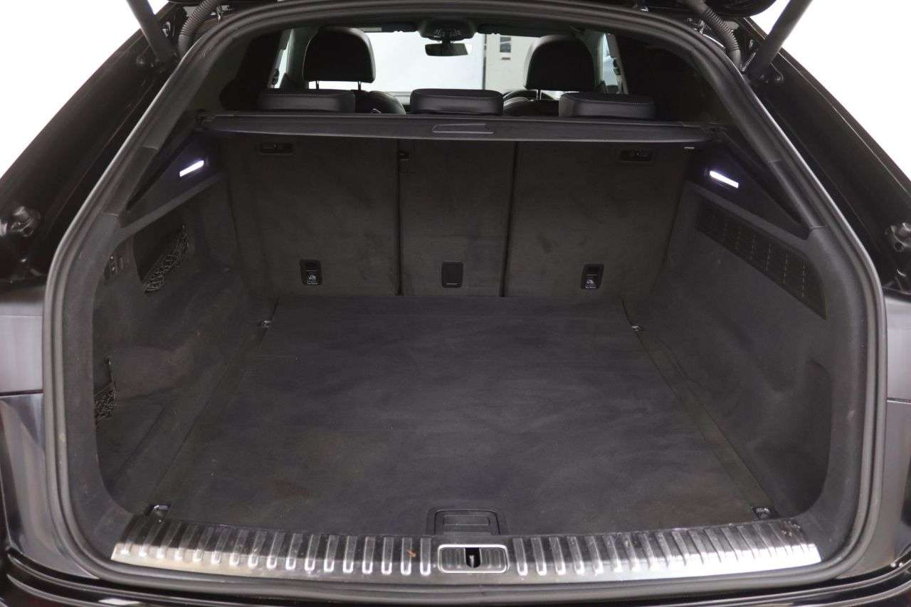 2019 AUDI Q8 2019 AUDI Q8