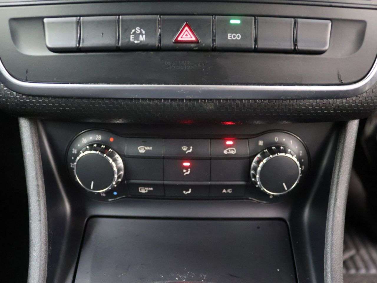 2014 MERCEDES-BENZ A CLASS 2014 MERCEDES-BENZ A CLASS