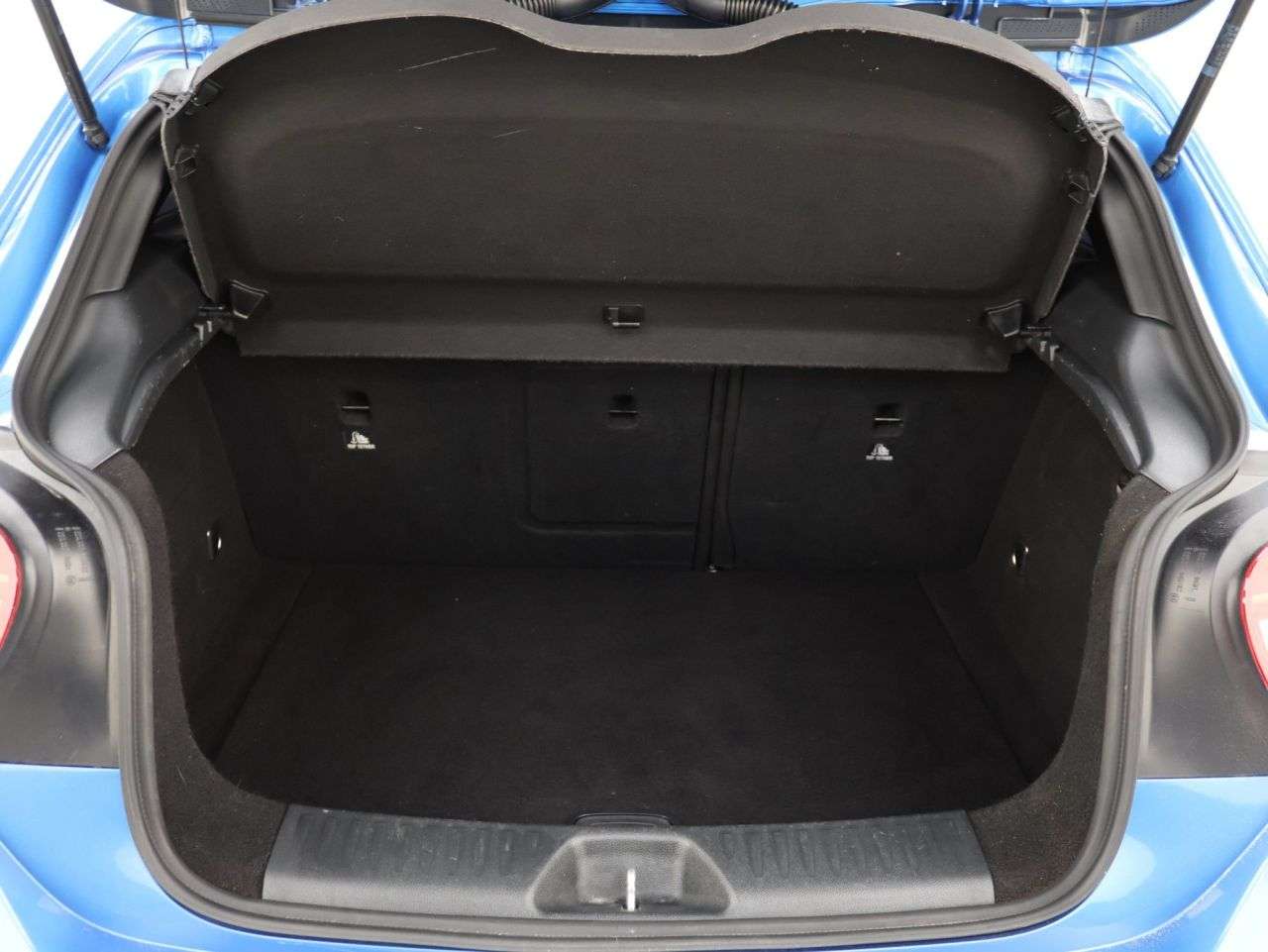 2014 MERCEDES-BENZ A CLASS 2014 MERCEDES-BENZ A CLASS