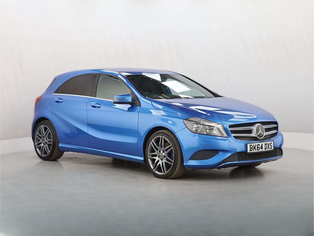 A 2014 MERCEDES-BENZ A CLASS 2.1 A200 CDI Sport Hatchback 5dr Diesel 7G-DCT Euro 6 (s/s) (136 ps) A 2014 MERCEDES-BENZ A CLASS 2.1 A200 CDI Sport Hatchback 5dr Diesel 7G-DCT Euro 6 (s/s) (136 ps)