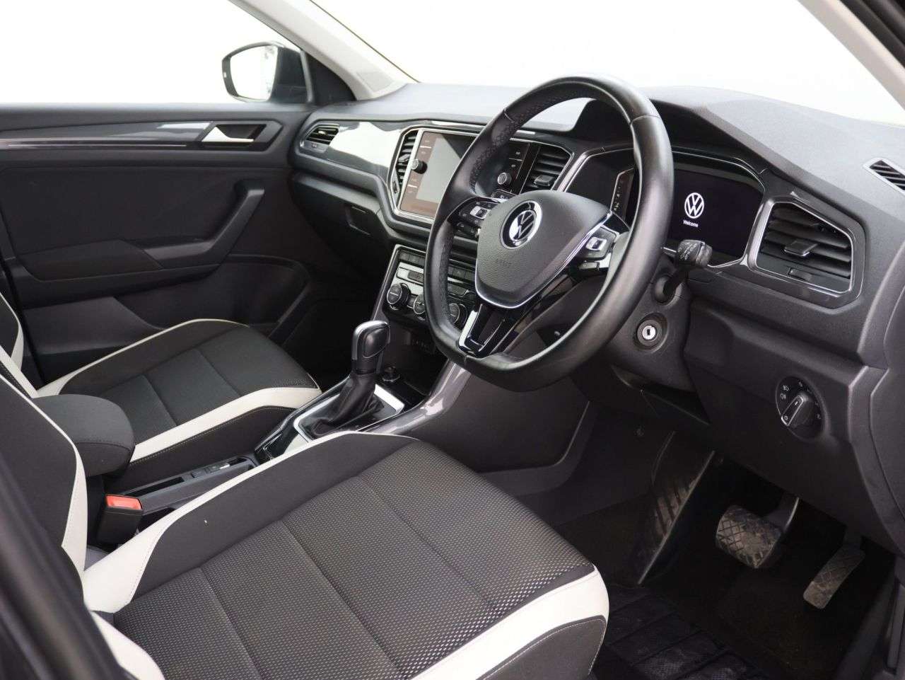 2022 VOLKSWAGEN T-ROC 2022 VOLKSWAGEN T-ROC