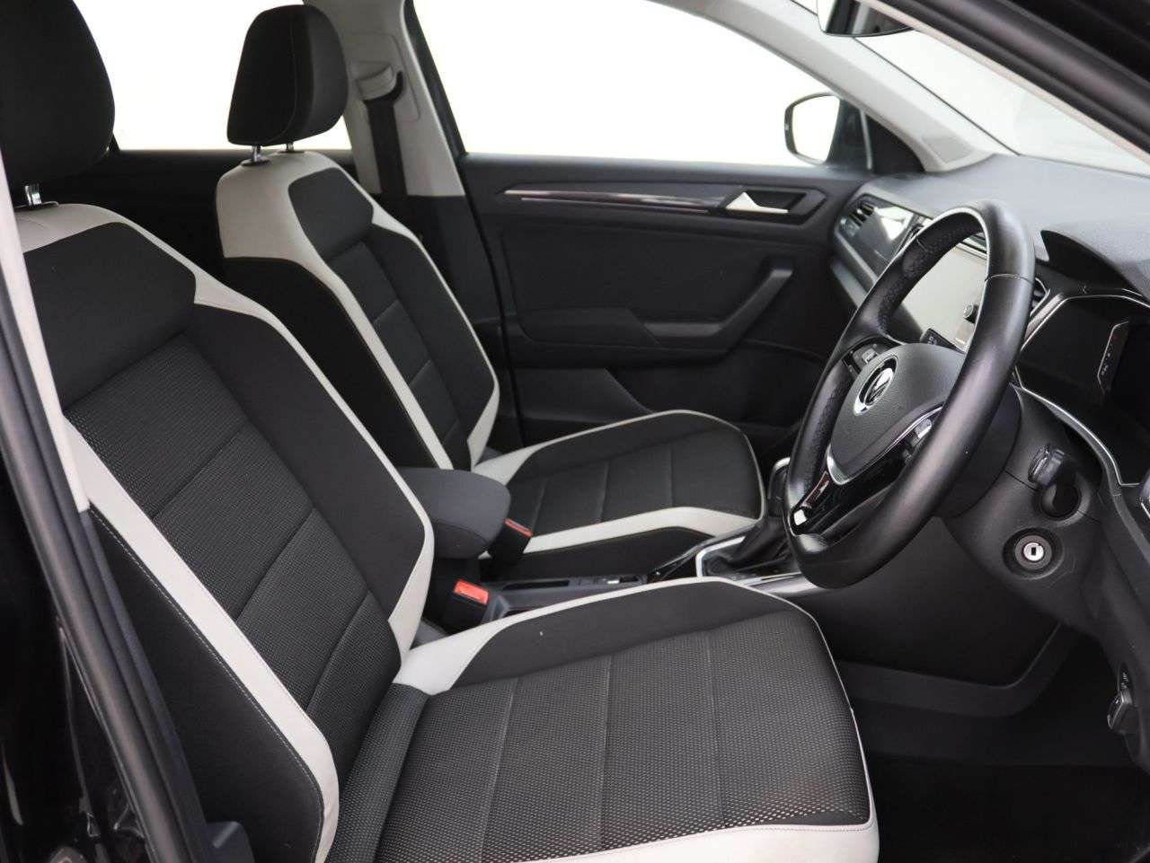 2022 VOLKSWAGEN T-ROC 2022 VOLKSWAGEN T-ROC