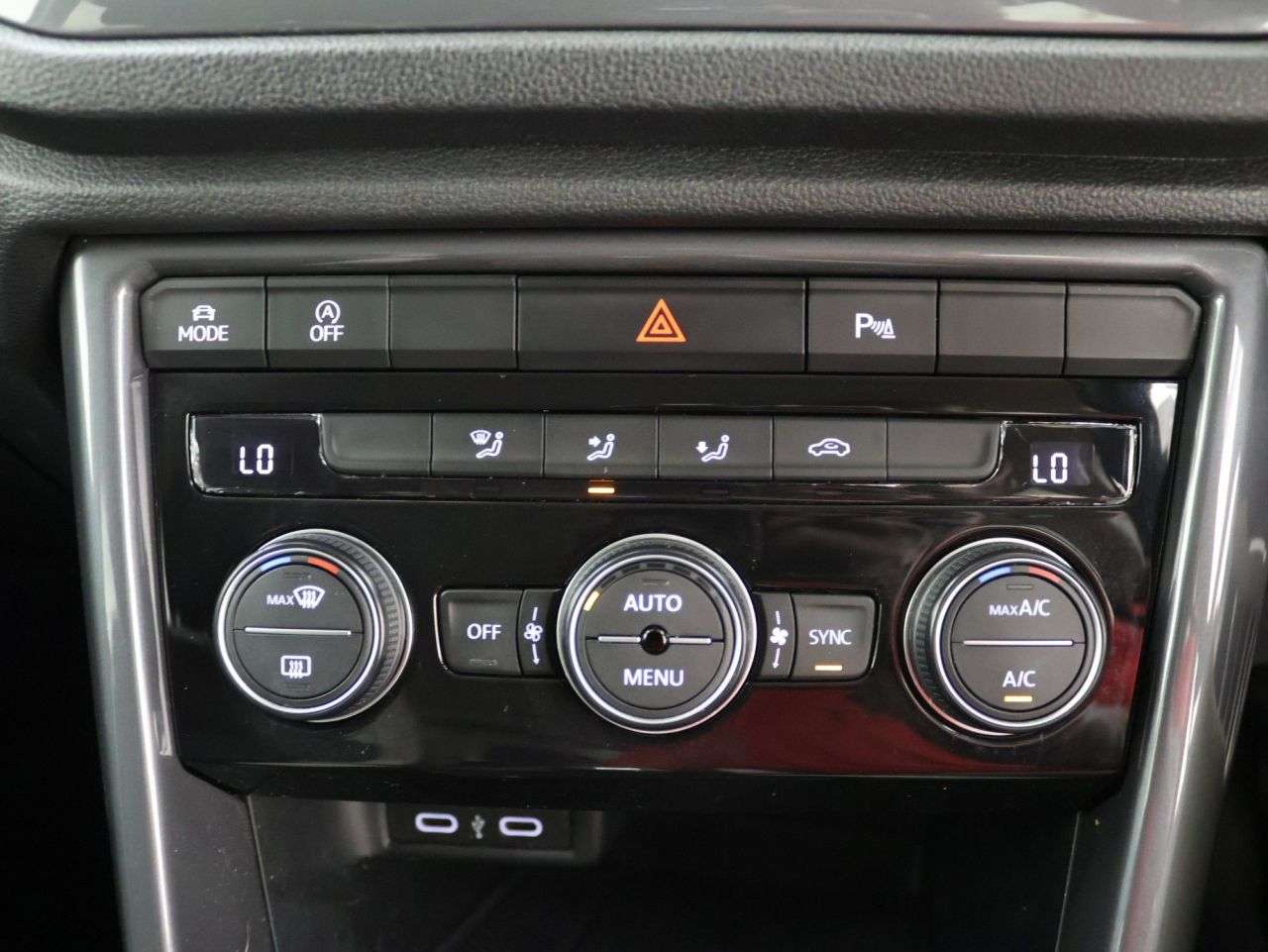 2022 VOLKSWAGEN T-ROC 2022 VOLKSWAGEN T-ROC