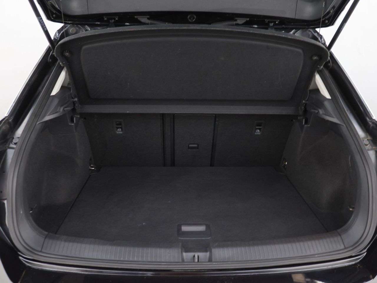 2022 VOLKSWAGEN T-ROC 2022 VOLKSWAGEN T-ROC