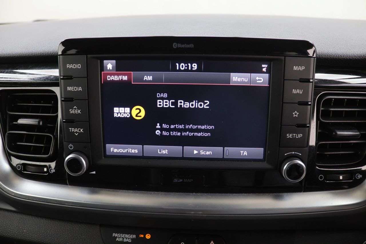 2019 KIA STONIC 2019 KIA STONIC