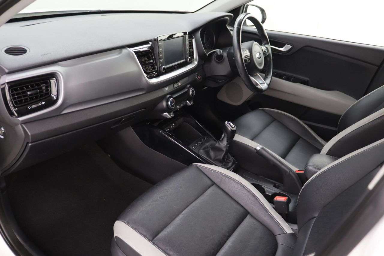 2019 KIA STONIC 2019 KIA STONIC