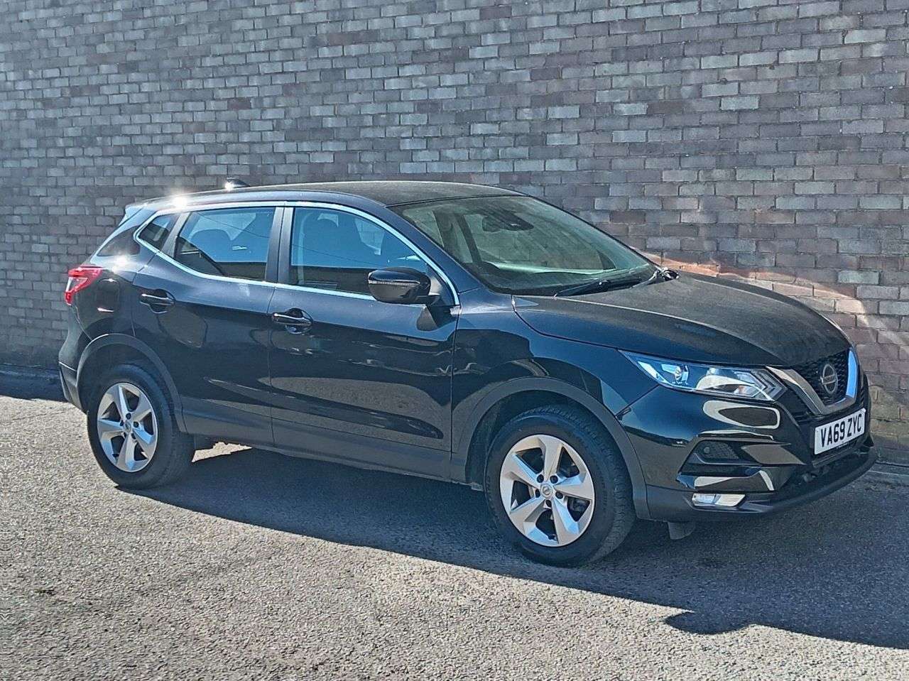 A 2020 NISSAN QASHQAI 1.3 DIG-T Acenta Premium SUV 5dr Petrol Manual Euro 6 (s/s) (140 ps) A 2020 NISSAN QASHQAI 1.3 DIG-T Acenta Premium SUV 5dr Petrol Manual Euro 6 (s/s) (140 ps)