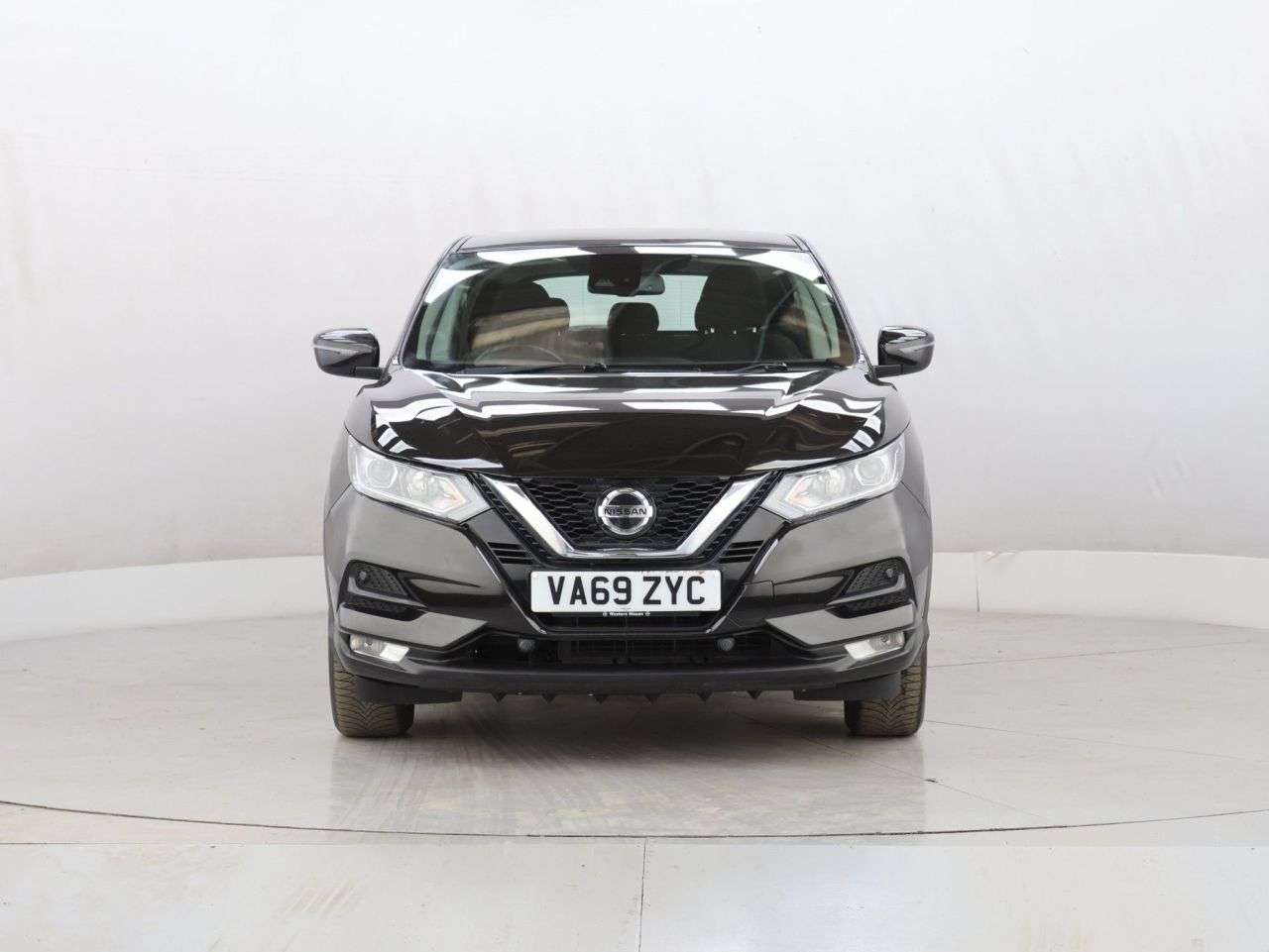 A 2020 NISSAN QASHQAI 1.3 DIG-T Acenta Premium SUV 5dr Petrol Manual Euro 6 (s/s) (140 ps) A 2020 NISSAN QASHQAI 1.3 DIG-T Acenta Premium SUV 5dr Petrol Manual Euro 6 (s/s) (140 ps)