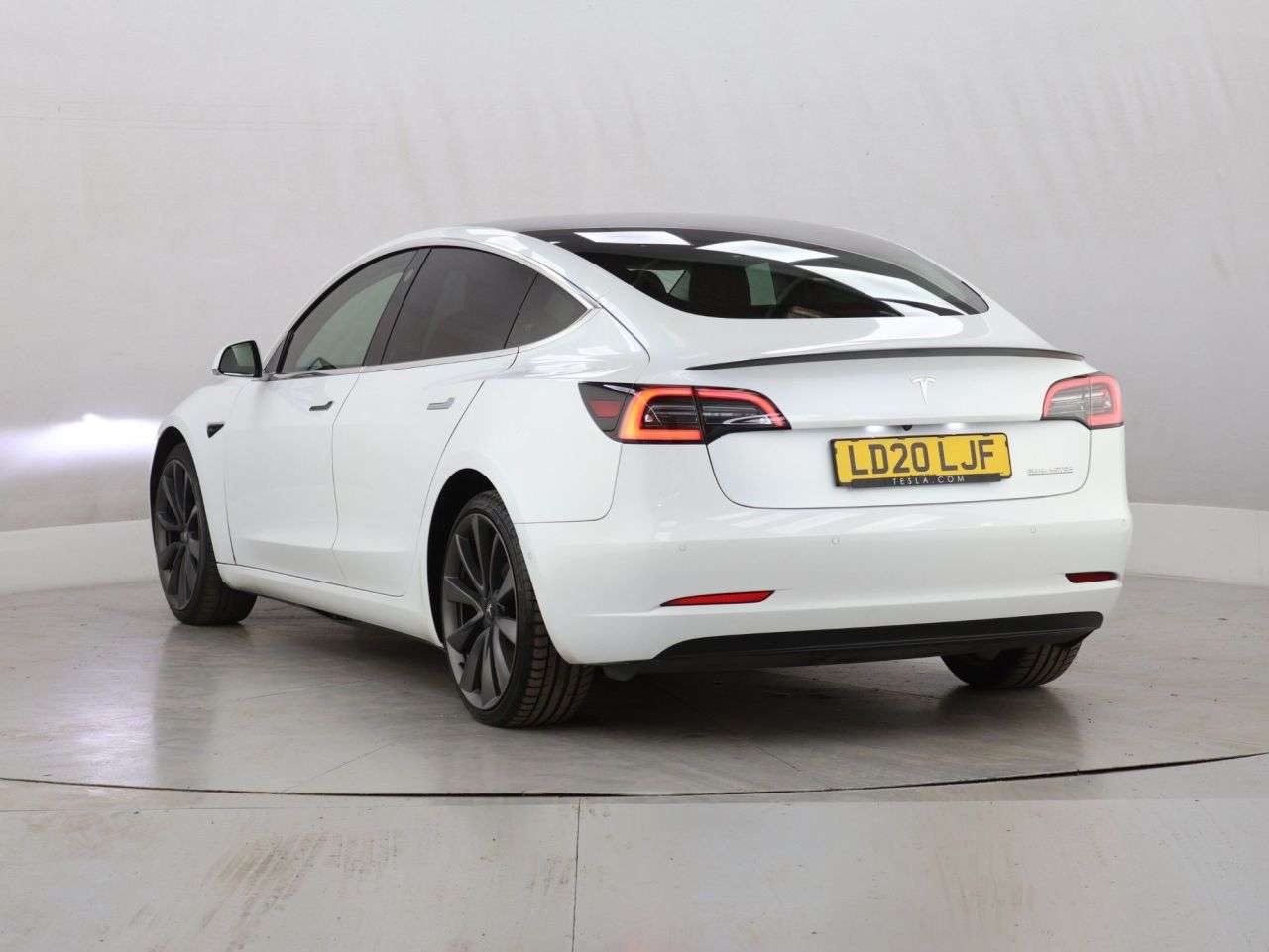 2020 TESLA MODEL 3 2020 TESLA MODEL 3