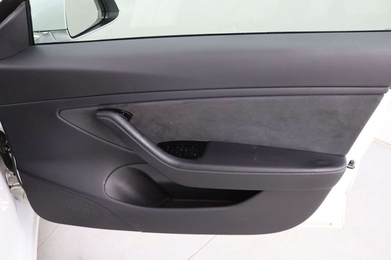 2020 TESLA MODEL 3 2020 TESLA MODEL 3