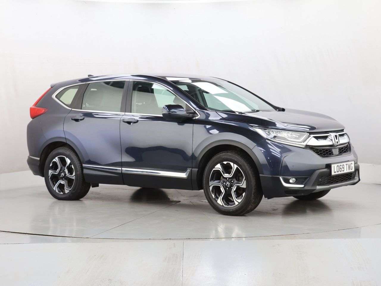 A 2019 HONDA CR-V 1.5 VTEC Turbo SE SUV 5dr Petrol Manual Euro 6 (s/s) (173 ps) A 2019 HONDA CR-V 1.5 VTEC Turbo SE SUV 5dr Petrol Manual Euro 6 (s/s) (173 ps)