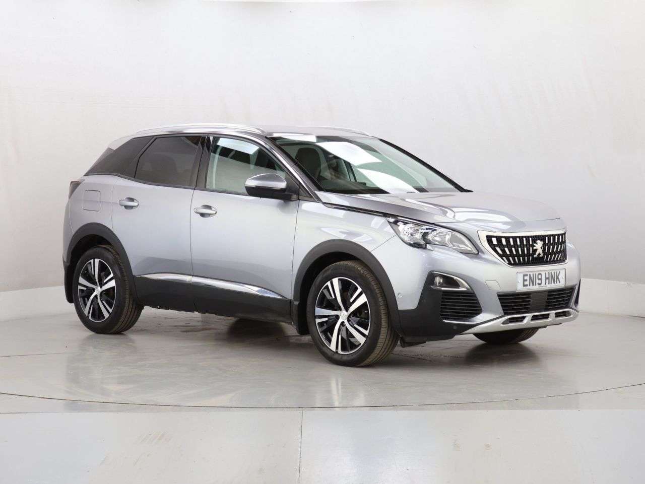A 2019 PEUGEOT 3008 PURETECH S/S ALLURE A 2019 PEUGEOT 3008 PURETECH S/S ALLURE