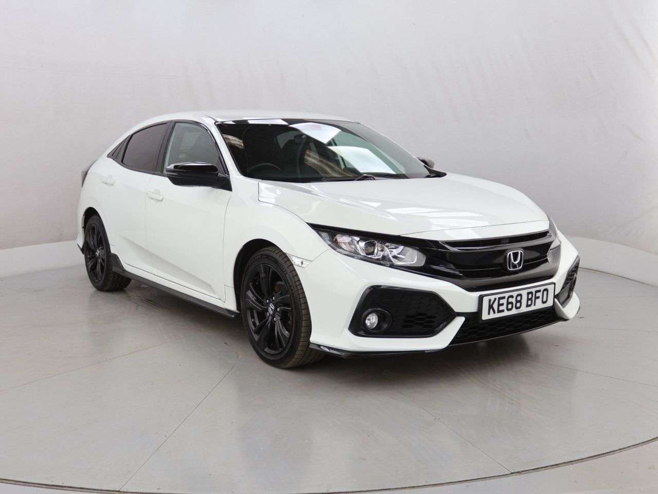 A 2018 HONDA CIVIC 1.0 VTEC Turbo Sport Line Hatchback 5dr Petrol Manual Euro 6 (s/s) (126 ps) A 2018 HONDA CIVIC 1.0 VTEC Turbo Sport Line Hatchback 5dr Petrol Manual Euro 6 (s/s) (126 ps)