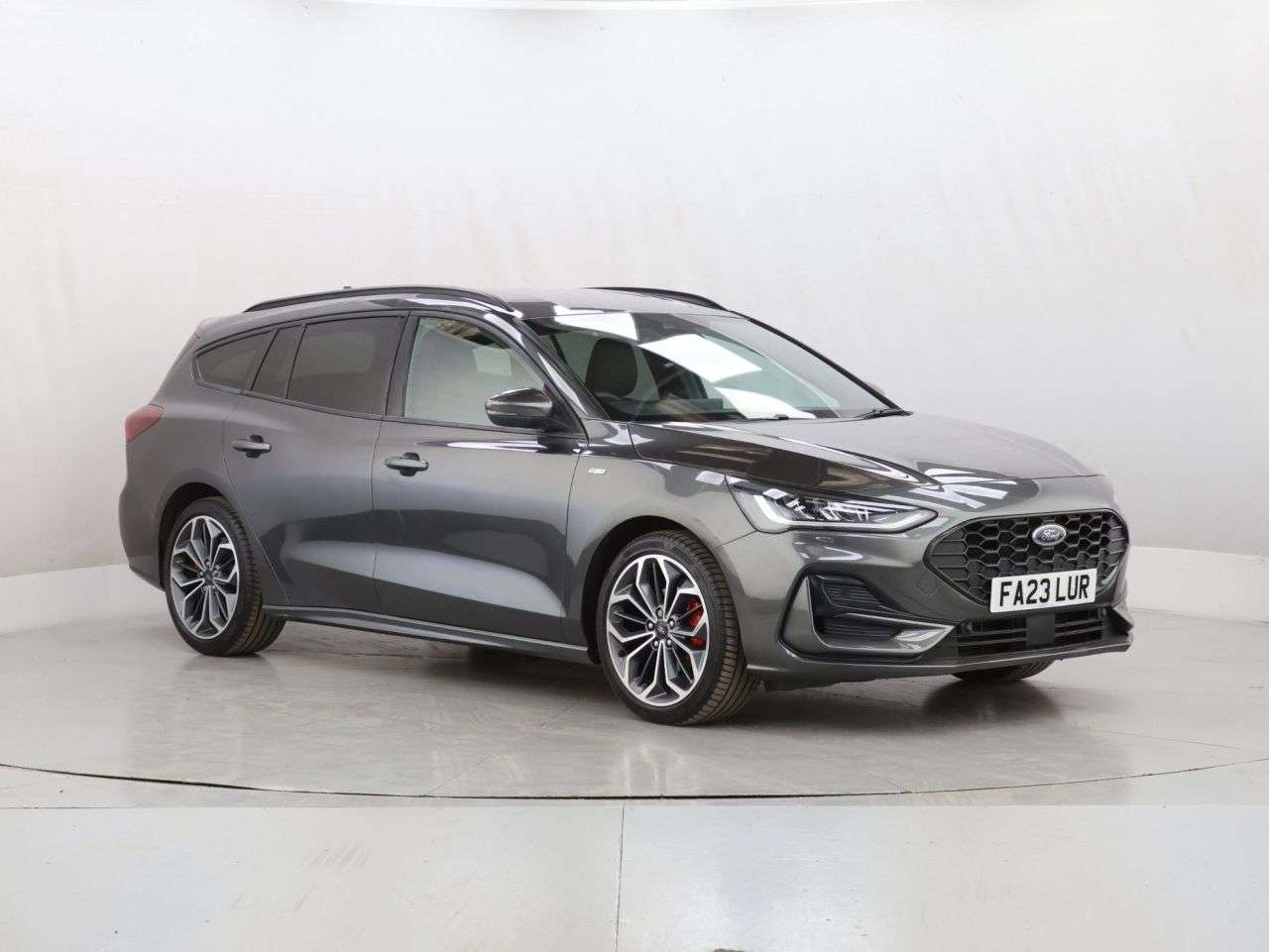A 2023 FORD FOCUS 1.0T EcoBoost MHEV ST-Line X Estate 5dr Petrol Hybrid DCT Euro 6 (s/s) (155 A 2023 FORD FOCUS 1.0T EcoBoost MHEV ST-Line X Estate 5dr Petrol Hybrid DCT Euro 6 (s/s) (155