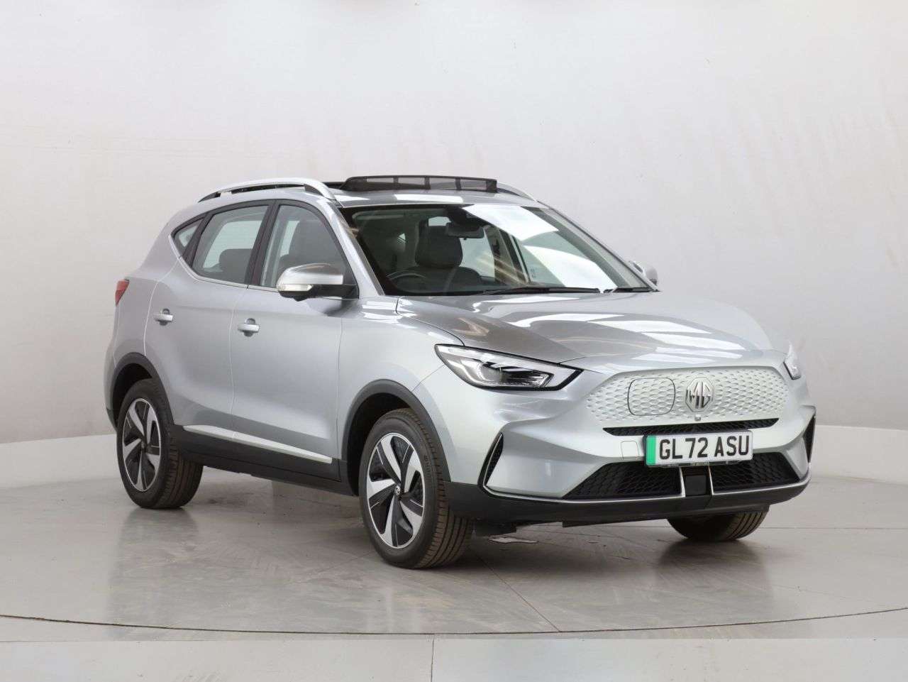 A 2023 MG MG ZS 72.6kWh Trophy Long Range SUV 5dr Electric Auto (156 ps) A 2023 MG MG ZS 72.6kWh Trophy Long Range SUV 5dr Electric Auto (156 ps)