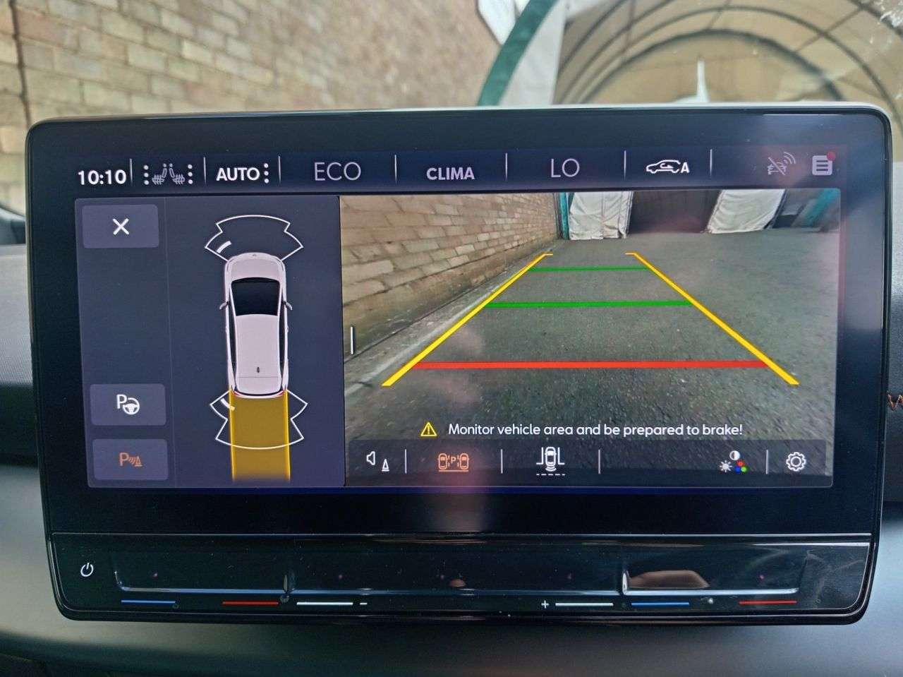 A 2022 CUPRA BORN 58kWh V2 Hatchback 5dr Electric Auto (204 ps) A 2022 CUPRA BORN 58kWh V2 Hatchback 5dr Electric Auto (204 ps)