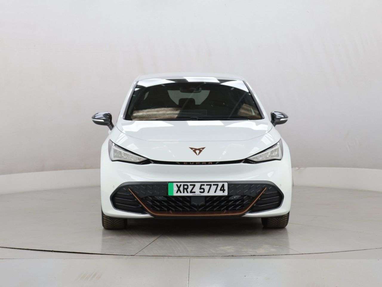 A 2022 CUPRA BORN 58kWh V2 Hatchback 5dr Electric Auto (204 ps) A 2022 CUPRA BORN 58kWh V2 Hatchback 5dr Electric Auto (204 ps)