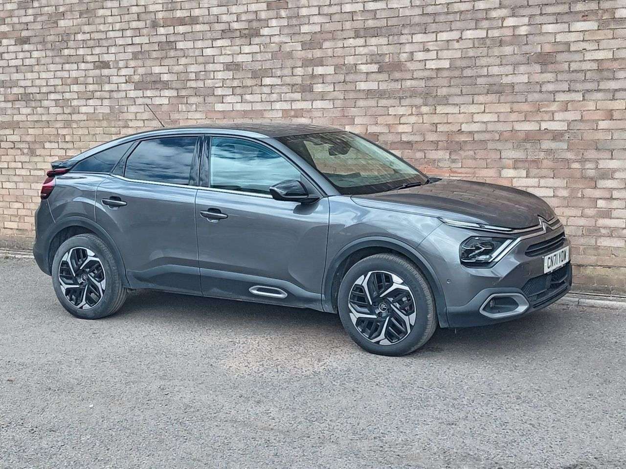A 2022 CITROEN C4 1.2 PureTech Shine Plus Hatchback 5dr Petrol EAT8 Euro 6 (s/s) (130 ps) A 2022 CITROEN C4 1.2 PureTech Shine Plus Hatchback 5dr Petrol EAT8 Euro 6 (s/s) (130 ps)