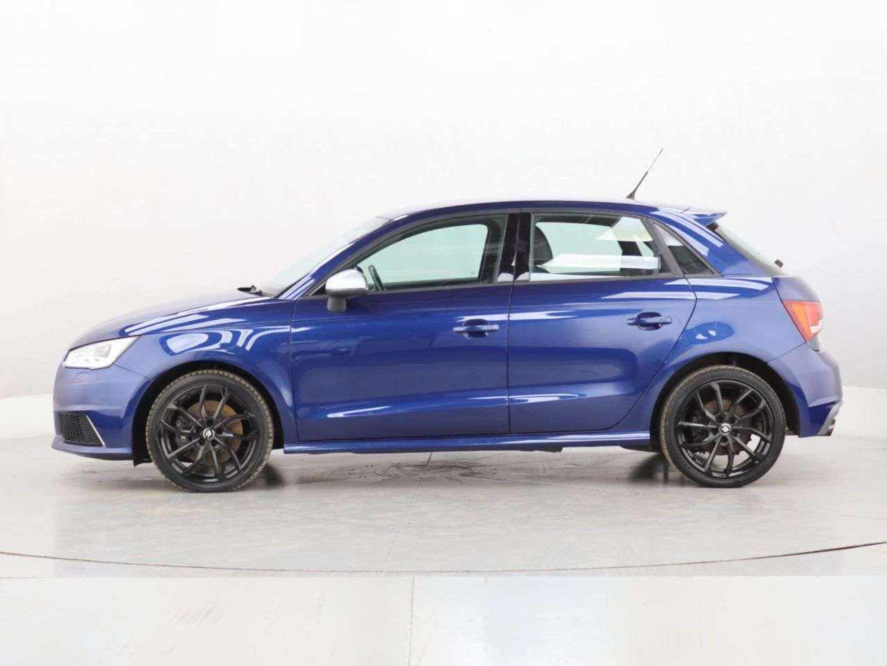 2016 AUDI S1 2016 AUDI S1