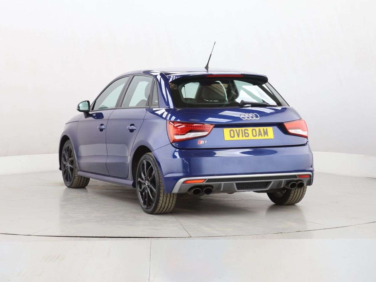 2016 AUDI S1 2016 AUDI S1