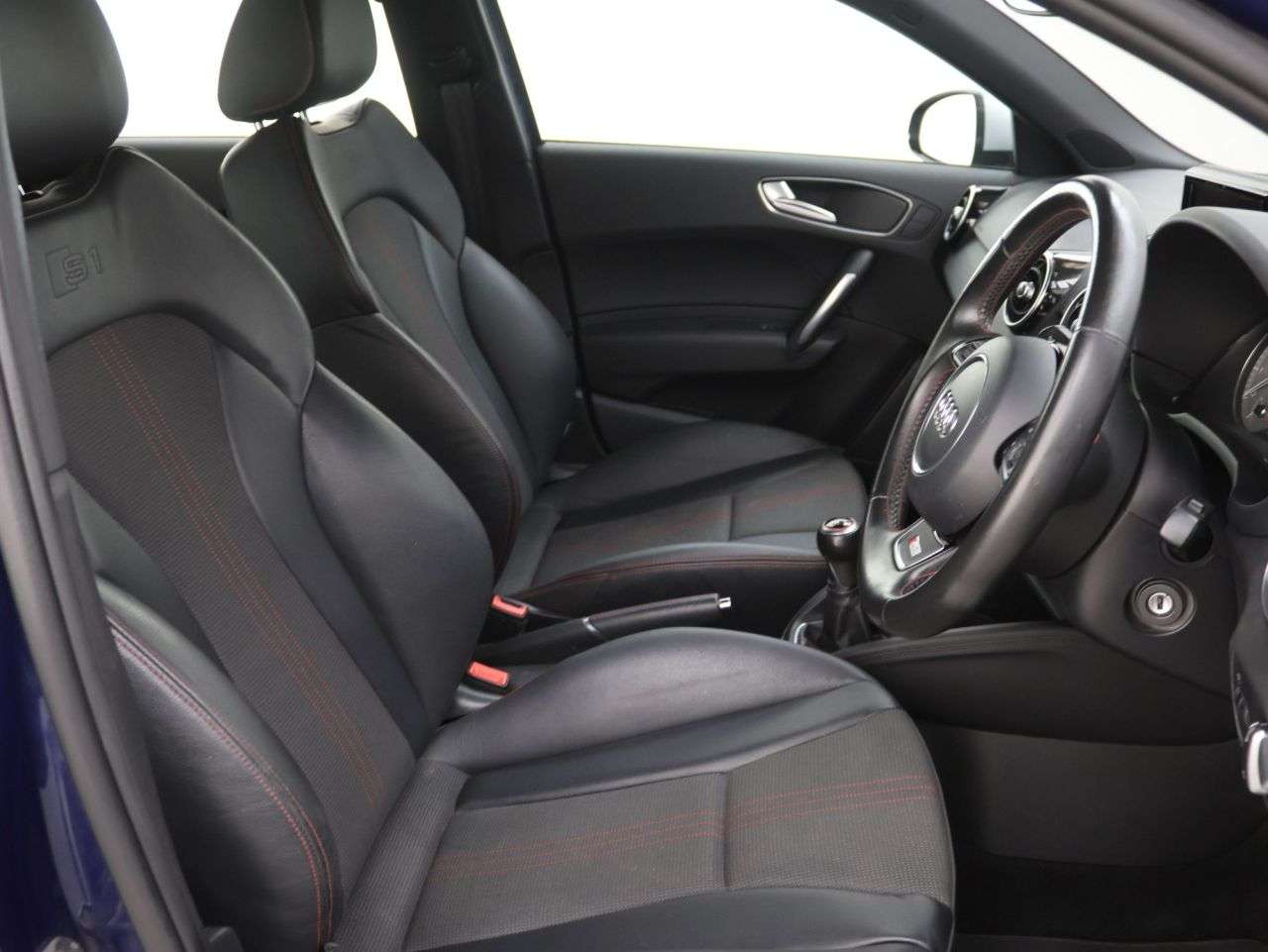 2016 AUDI S1 2016 AUDI S1