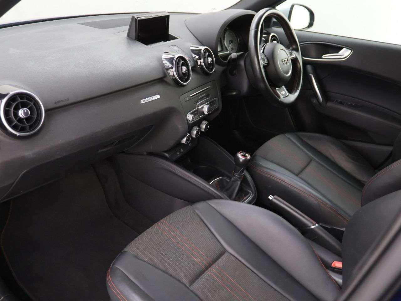 2016 AUDI S1 2016 AUDI S1