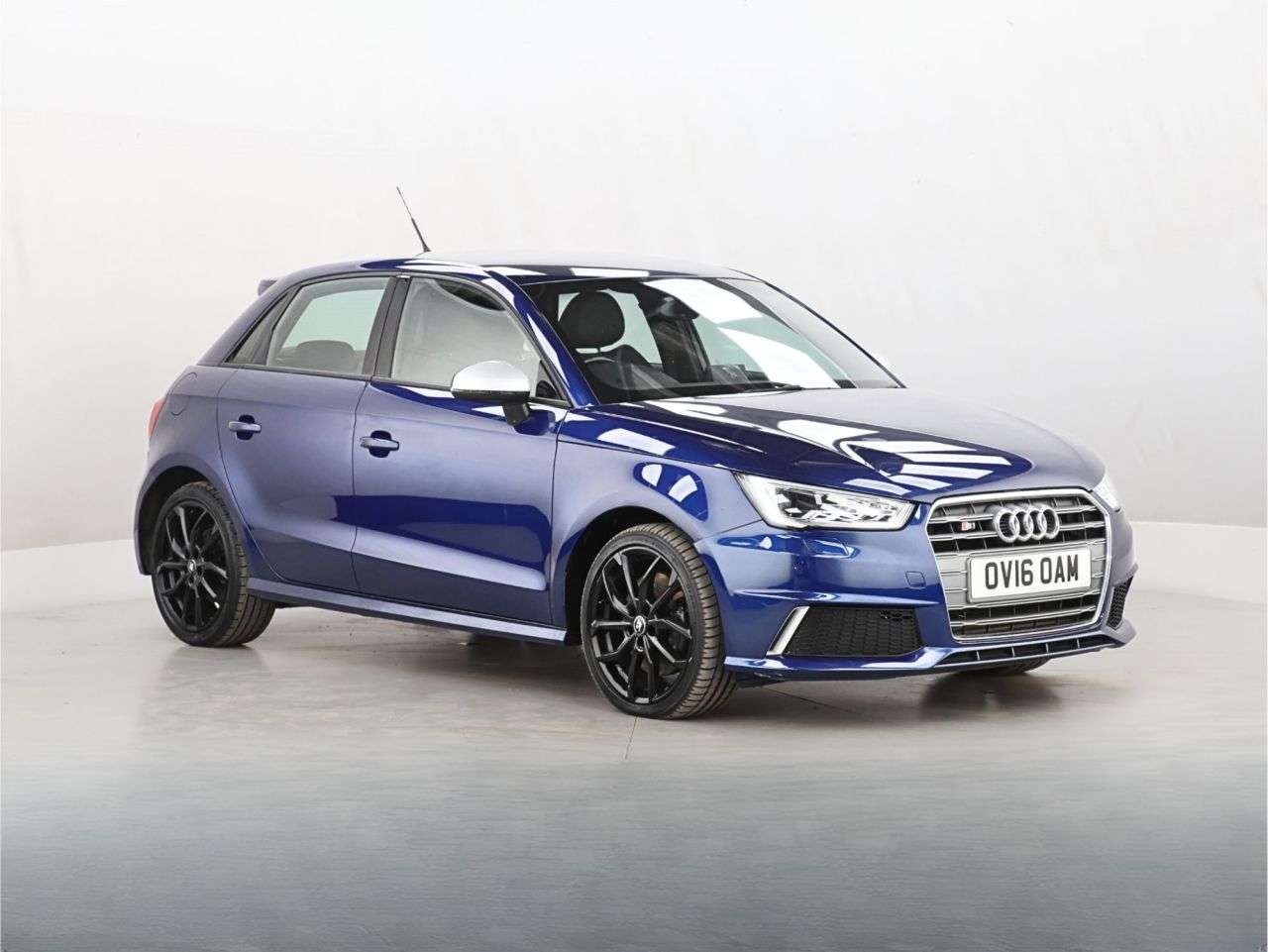 A 2016 AUDI S1 2.0 TFSI Sportback 5dr Petrol Manual quattro Euro 6 (s/s) (231 ps) A 2016 AUDI S1 2.0 TFSI Sportback 5dr Petrol Manual quattro Euro 6 (s/s) (231 ps)