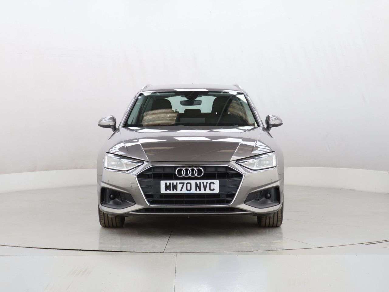A 2021 AUDI A4 AVANT 2.0 TDI 35 Technik Estate 5dr Diesel S Tronic Euro 6 (s/s) (163 ps) A 2021 AUDI A4 AVANT 2.0 TDI 35 Technik Estate 5dr Diesel S Tronic Euro 6 (s/s) (163 ps)