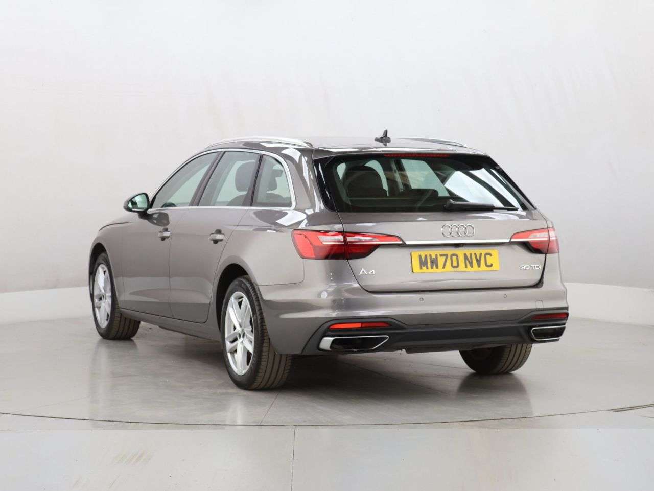 2021 AUDI A4 AVANT 2021 AUDI A4 AVANT