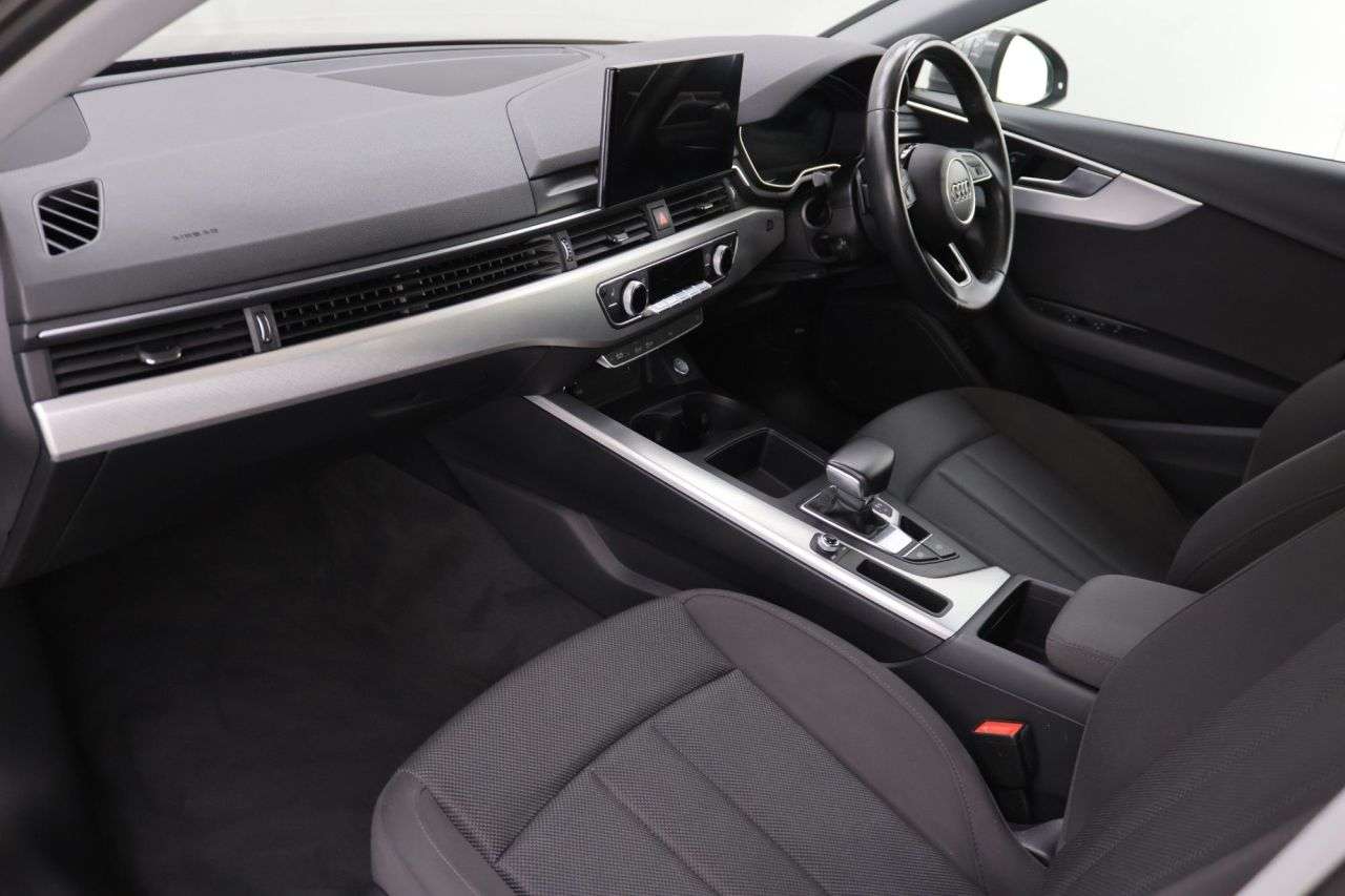 2021 AUDI A4 AVANT 2021 AUDI A4 AVANT