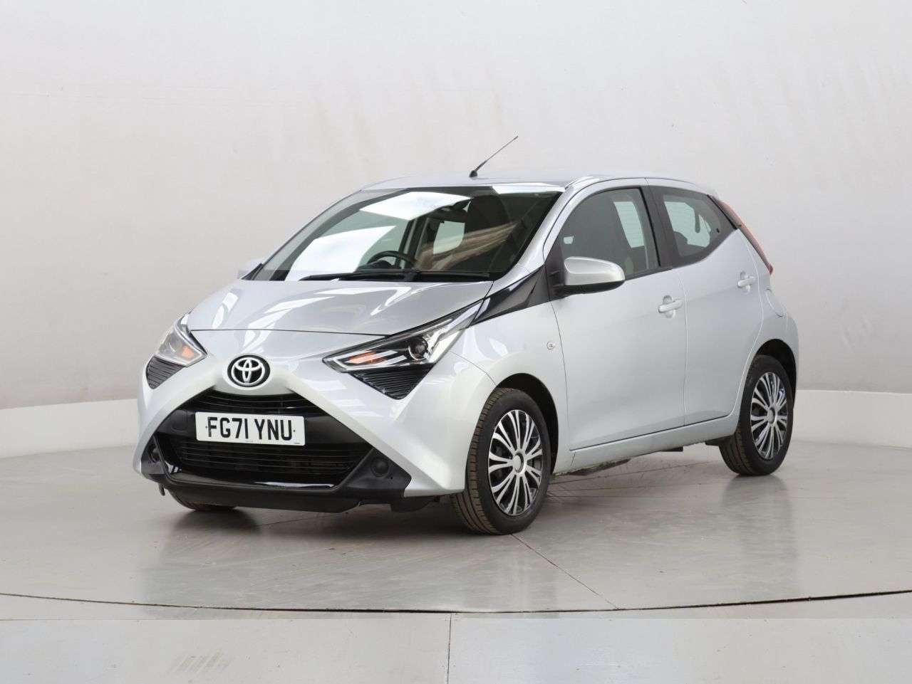 2021 TOYOTA AYGO 2021 TOYOTA AYGO