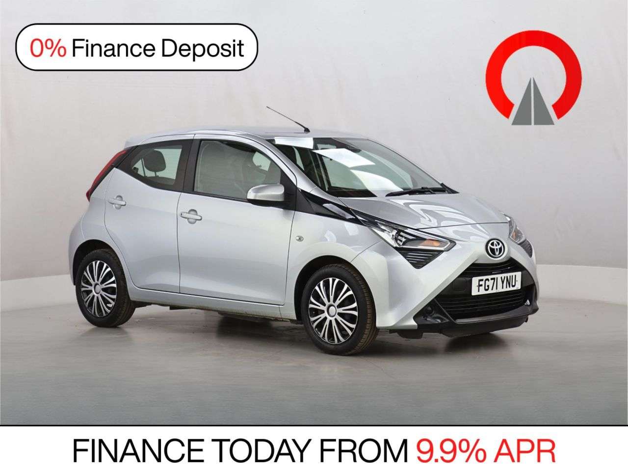 A 2021 TOYOTA AYGO 1.0 VVT-i x-play Hatchback 5dr Petrol Manual Euro 6 (s/s) (71 ps) A 2021 TOYOTA AYGO 1.0 VVT-i x-play Hatchback 5dr Petrol Manual Euro 6 (s/s) (71 ps)